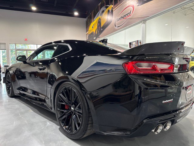 Used 2018 Chevrolet Camaro ZL1 RWD image 38