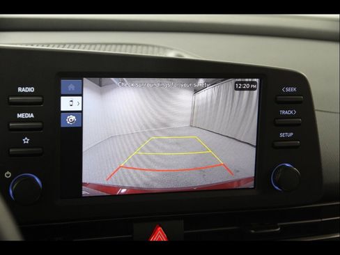 Certified 2025 Hyundai Elantra Sport FWD image 12