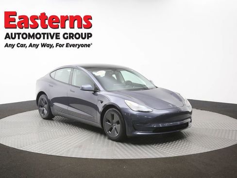 Used 2023 Tesla Model 3 Standard Range RWD image 46