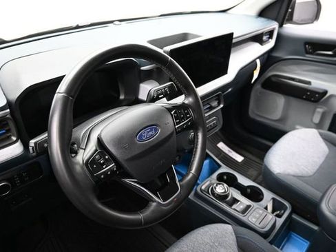 Certified 2025 Ford Maverick XLT w/ XLT Luxury Package AWD/4WD image 24