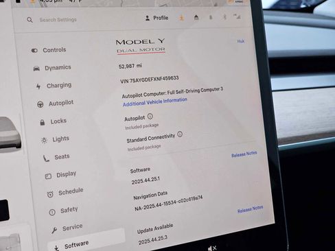 Used 2022 Tesla Model Y Performance image 37