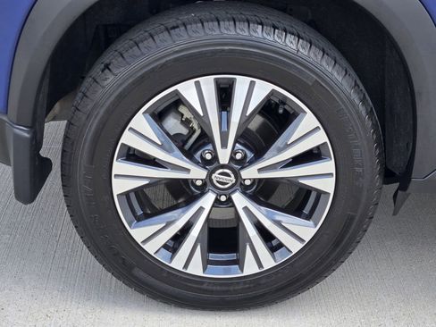 Used 2021 Nissan Rogue SV AWD/4WD image 10