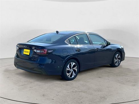 Used 2025 Subaru Legacy Premium image 5