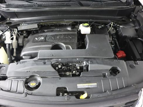 Used 2019 Nissan Pathfinder S image 32