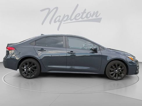 Used 2024 Toyota Corolla SE FWD image 9