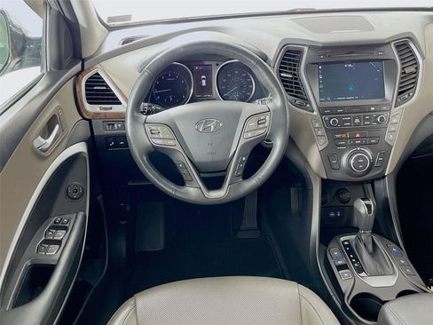 Used 2017 Hyundai Santa Fe Limited FWD image 27