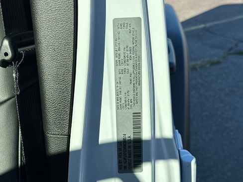 Used 2024 Jeep Wrangler Unlimited Rubicon w/ Convenience Group image 53