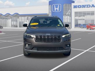 Used 2020 Jeep Cherokee Latitude Plus video 2