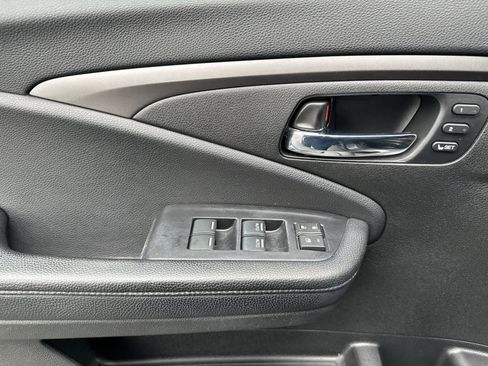 Used 2019 Honda Pilot EX-L image 12