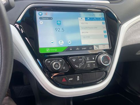 Used 2020 Chevrolet Bolt LT image 17