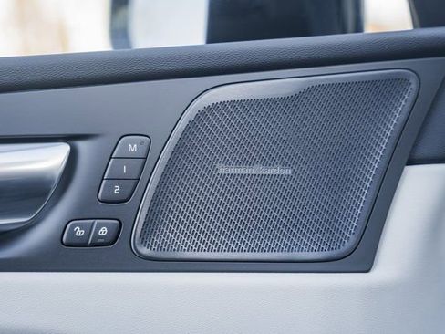 New 2026 Volvo XC60 T8 Ultra w/ Protection Package Premier image 39