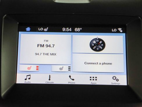 Used 2019 Ford Edge SEL w/ Equipment Group 201A image 19