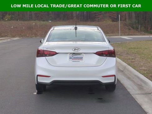 Used 2021 Hyundai Accent SEL image 12