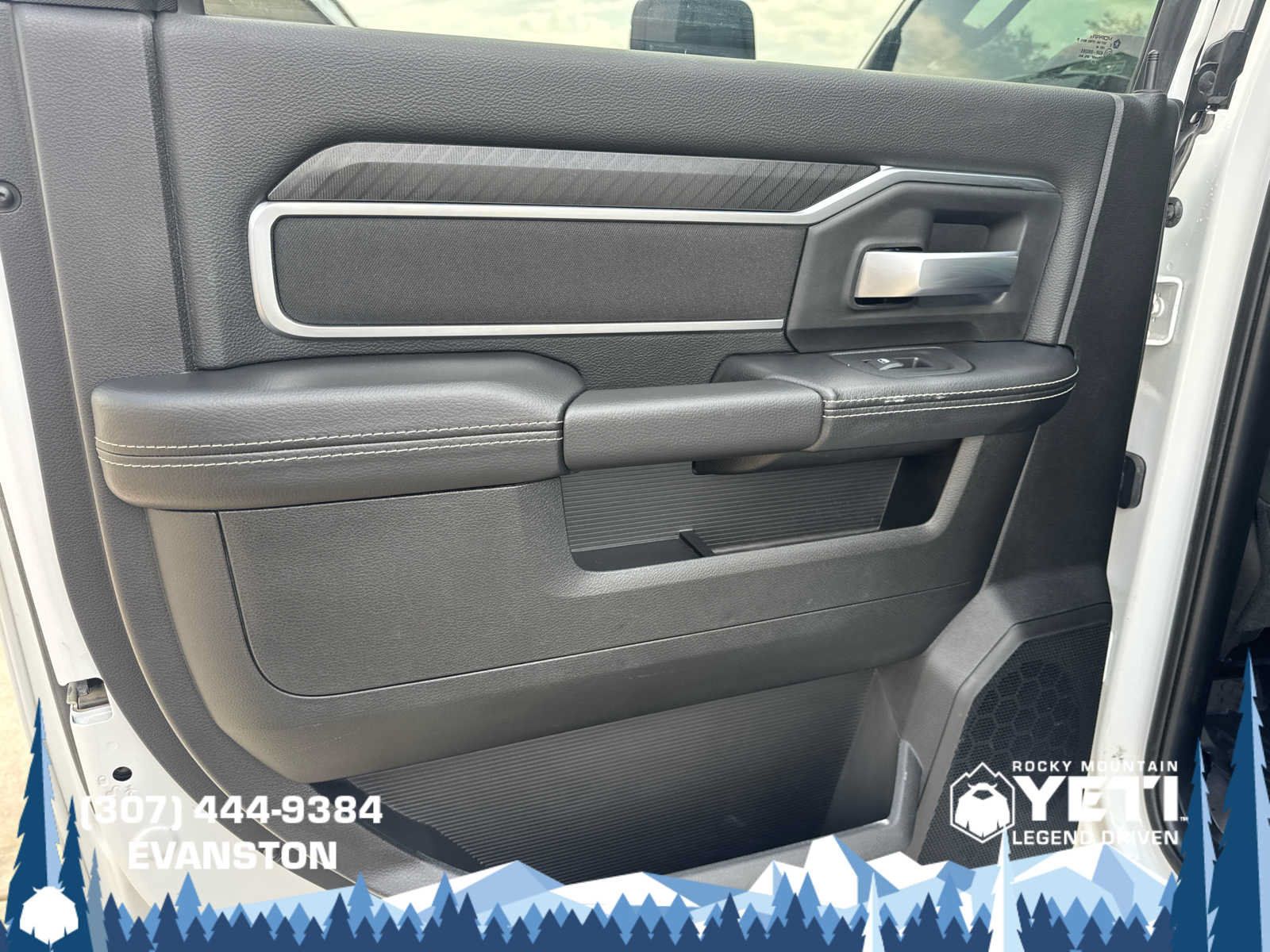 Used 2025 RAM 2500 Lone Star AWD/4WD image 21