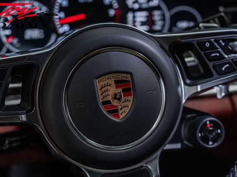 Used 2019 Porsche Panamera GTS image 29