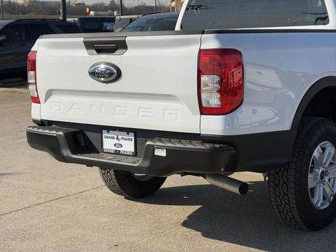 New 2025 Ford Ranger XL image 7