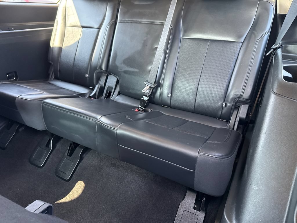 Used 2023 Ford Expedition XLT AWD/4WD image 15