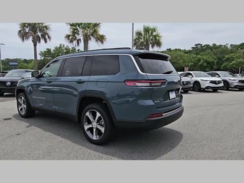 Used 2026 Jeep Grand Cherokee L Limited w/ Trailer Tow Package AWD/4WD image 22