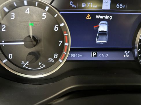 Certified 2021 Nissan Titan Platinum Reserve w/ Moonroof Package image 15