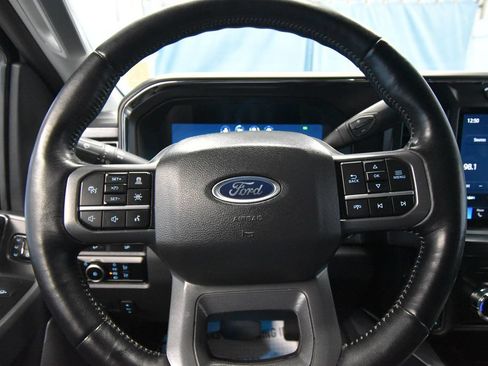 Used 2024 Ford F350 Lariat w/ Lariat Ultimate Package AWD/4WD image 12