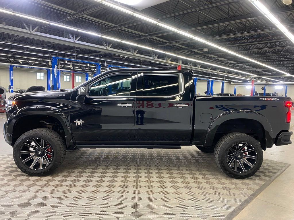 Used 2020 Chevrolet Silverado 1500 LTZ w/ LTZ Plus Package AWD/4WD image 5