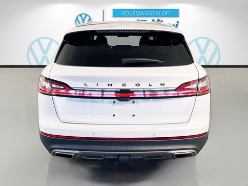 Used 2022 Lincoln Nautilus Black Label w/ Class II Trailer Tow Package AWD/4WD image 6