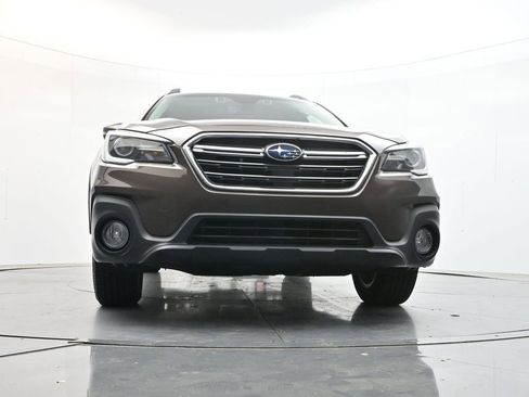 Used 2019 Subaru Outback 3.6R Limited w/ Popular Package #2 AWD/4WD image 33