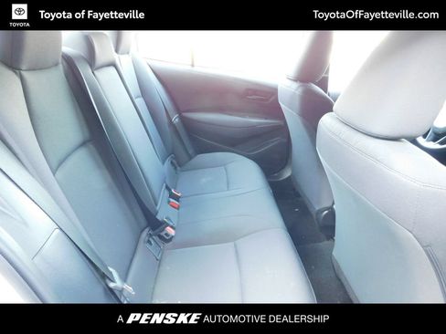 Used 2025 Toyota Corolla LE FWD image 5