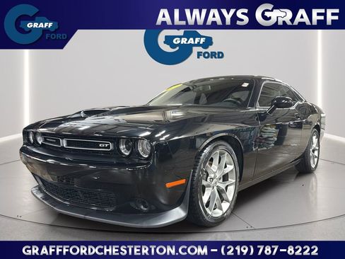Used 2023 Dodge Challenger GT RWD image 1