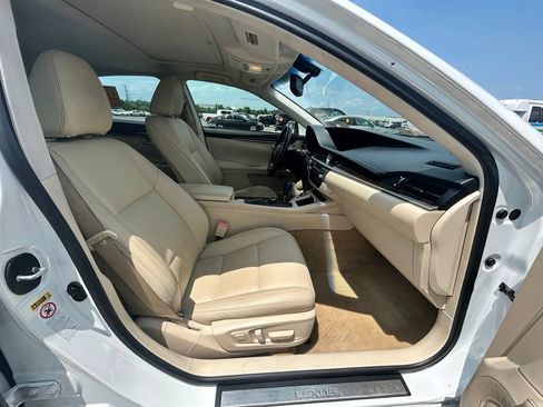 Used 2013 Lexus ES 350 w/ Premium Pkg FWD image 11