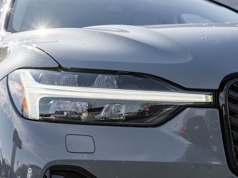 New 2026 Volvo XC60 B5 Ultra w/ Climate Package image 12