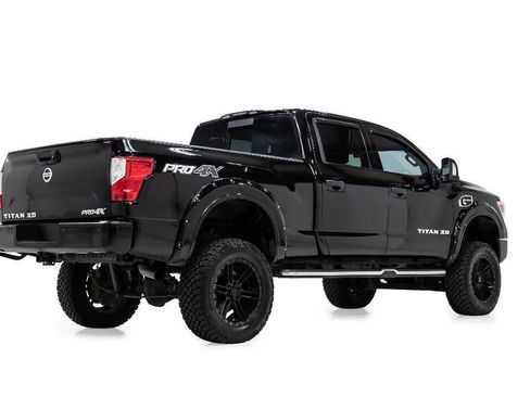 Used 2018 Nissan Titan PRO-4X w/ Pro-4x Convenience Package AWD/4WD image 3