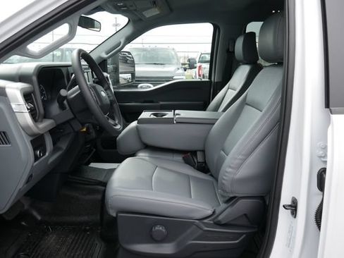 New 2026 Ford F350 XL w/ XL Chrome Package AWD/4WD image 2