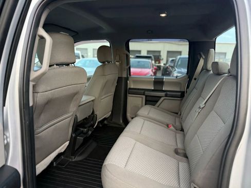 Used 2017 Ford F150 XLT image 15