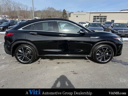 Used 2025 INFINITI QX55 Luxe w/ Cargo Package image 9