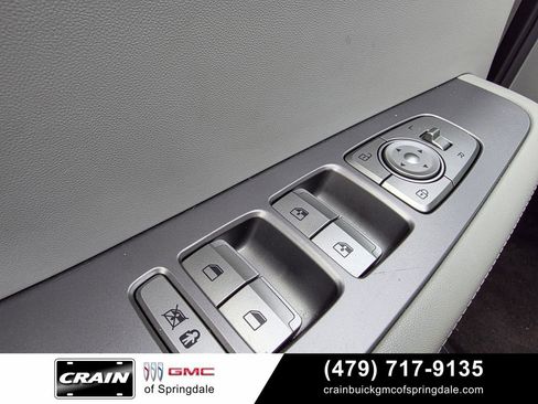 Used 2025 Hyundai Palisade SEL AWD/4WD image 12