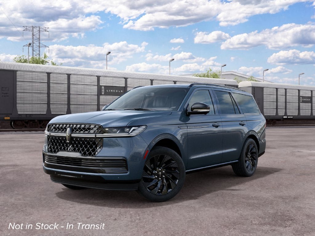 New 2027 Lincoln Navigator Reserve w/ Jet Appearance Package AWD/4WD image 2
