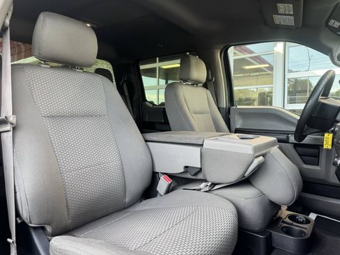 Used 2015 Ford F150 XLT w/ Equipment Group 302A Luxury RWD image 37