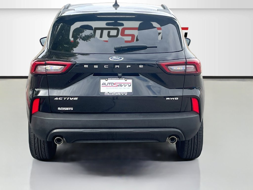 Used 2025 Ford Escape ST-Line Select AWD/4WD image 6