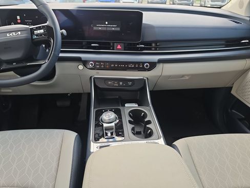 New 2027 Kia Carnival SX FWD image 15