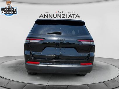 Certified 2022 Jeep Grand Cherokee L Limited w/ Black Appearance Package