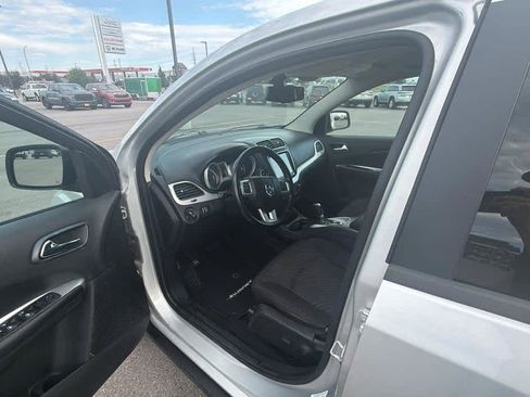 Used 2014 Dodge Journey SXT w/ Flexible Seating Group FWD image 11