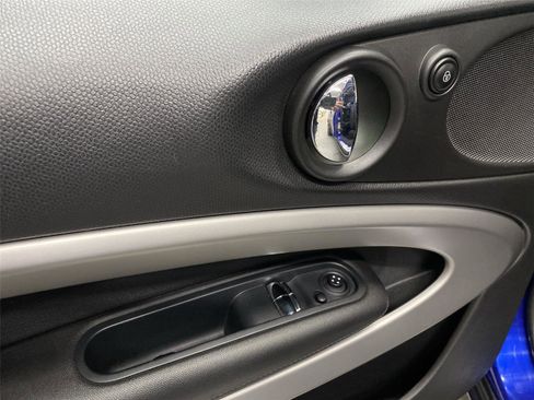 Used 2015 MINI Cooper Paceman FWD image 19