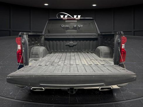 Used 2022 Chevrolet Silverado 1500 LT AWD/4WD image 24