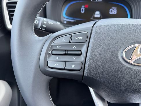 New 2026 Hyundai Venue SEL FWD image 24