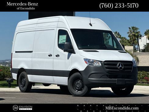 New 2025 Mercedes-Benz Sprinter 2500 image 1