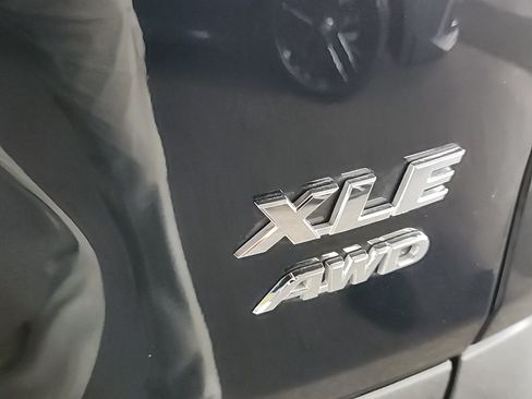 Certified 2025 Toyota RAV4 XLE AWD/4WD image 25