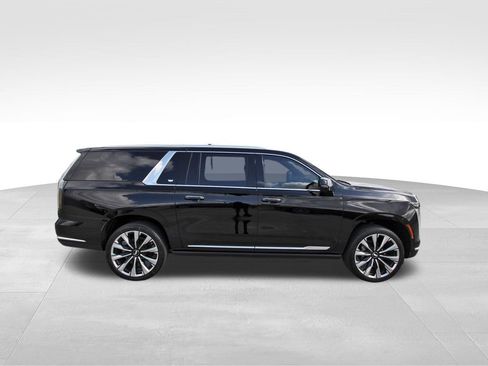 New 2026 Cadillac Escalade ESV Luxury image 5