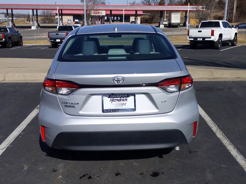Certified 2023 Toyota Corolla LE image 9