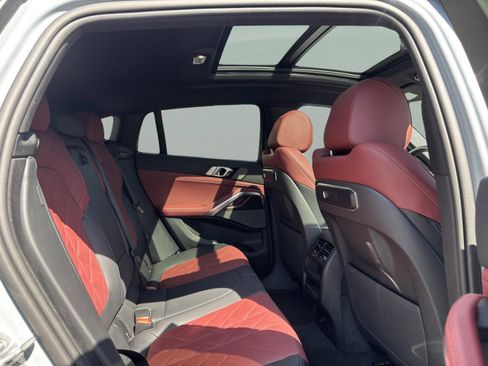 Used 2026 BMW X6 xDrive40i image 30